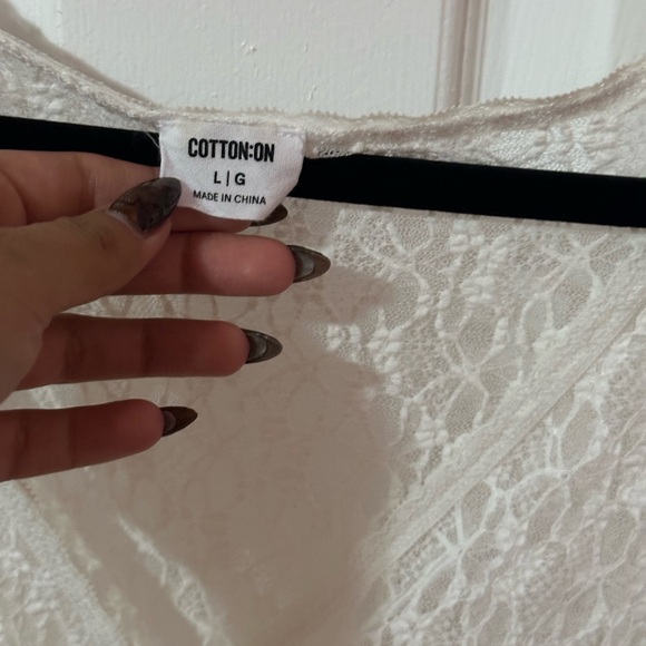 Cotton On Cream Lace Blouse - Picture 3 of 3